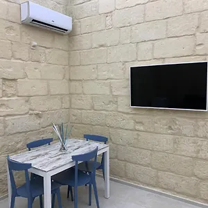 Casa Loca Intera Casa A Due Passi Da Porta San Biagio Hébergement de vacances Lecce